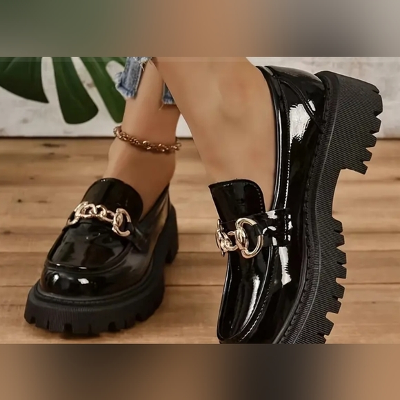 Shoes - Chunky Heeled Shoes.